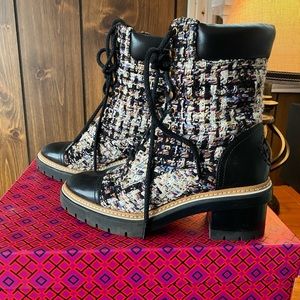 Tory Burch Miller striped tweed lug sole boots size 8M